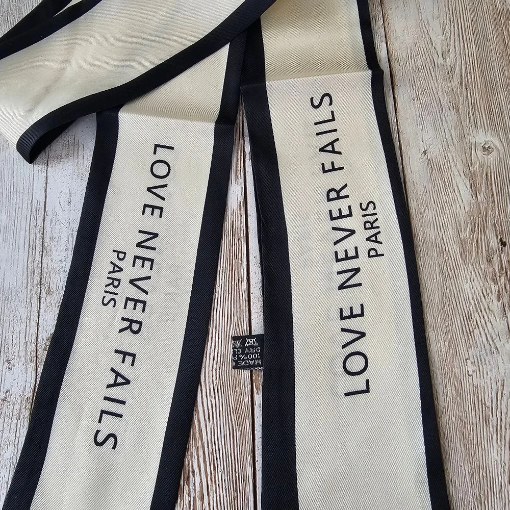 Women's twilly Scarf, Off-White & Black